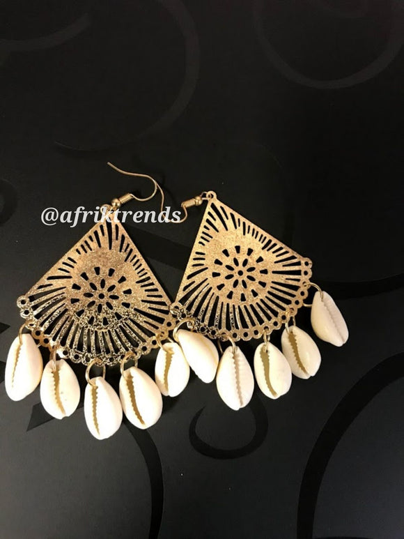 Cowrie Shell Earrings